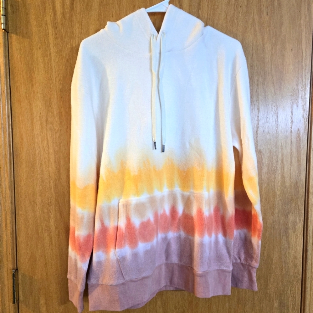 Feat Unisex Blanket Blend Hoodie Desert Sunset NWT
